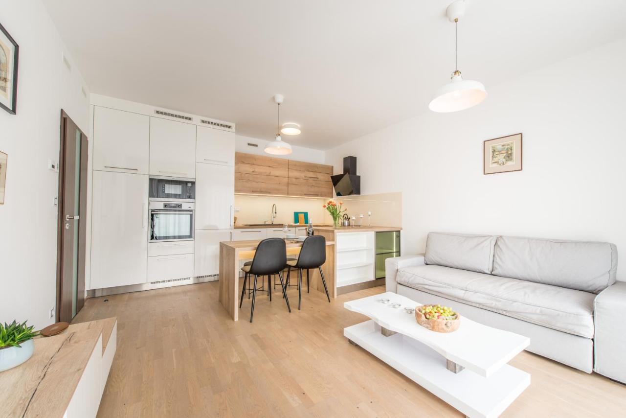 Mozart Central Apartments With Garage Praga Exterior foto