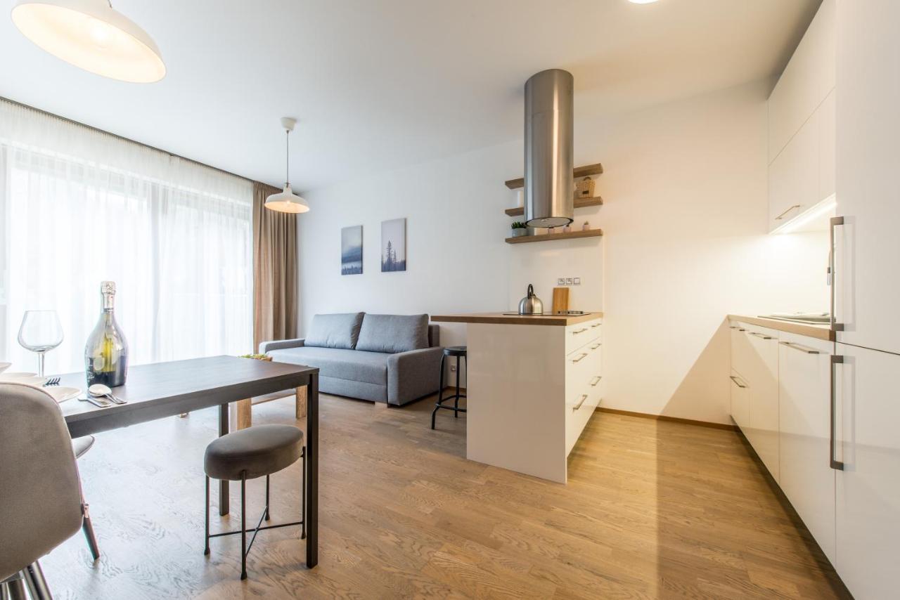 Mozart Central Apartments With Garage Praga Exterior foto